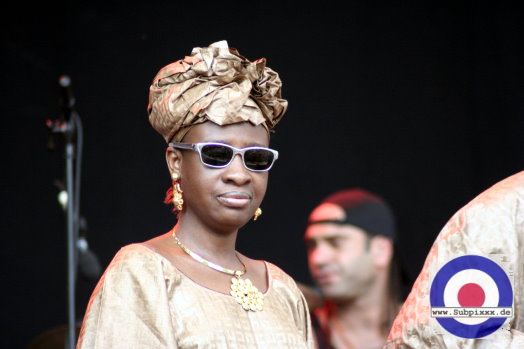Amadou + Mariam (RMM) 20. Summer Jam Festival, Fuehlinger See Koeln - Green Stage 09. Juli 2005 (10).jpg